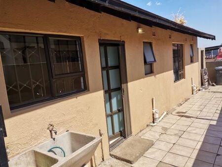 3 Bedroom House in Naturena