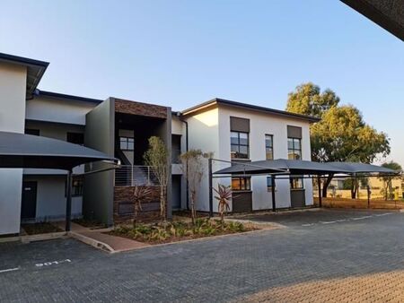 2 Bedroom Townhouse in Eye of Africa