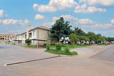 2 Bedroom Townhouse in Oriel