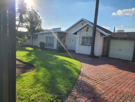 3 Bedroom House in Croydon