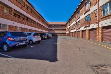 2 Bedroom Apartment in Croydon