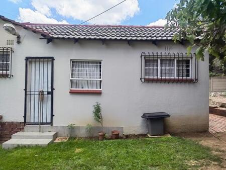 Studio Apartment in Isandovale