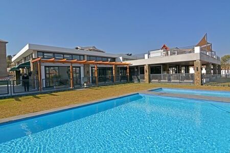 1 Bedroom Apartment in Modderfontein