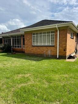 1 Bedroom House in Parkdene