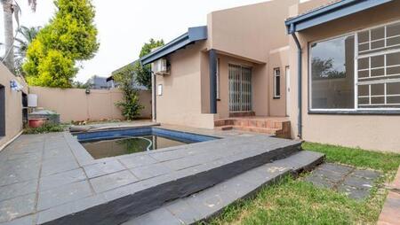 4 Bedroom House in Meyersdal