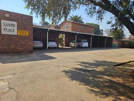 3 Bedroom Apartment in Erasmia