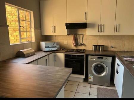 2 Bedroom House in Highveld