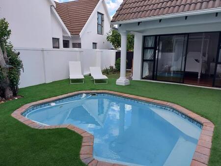 4 Bedroom House in St Francis Bay