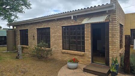 2 Bedroom Apartment in Newton Park