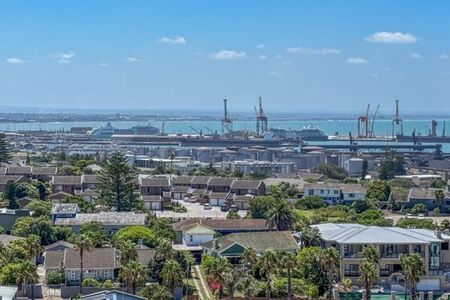 3 Bedroom Apartment in Humewood