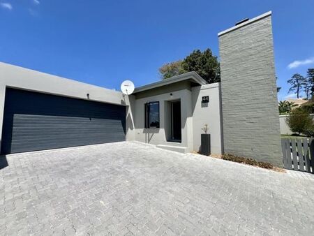 3 Bedroom House in Glenwood
