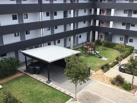 2 Bedroom Apartment in Parklands