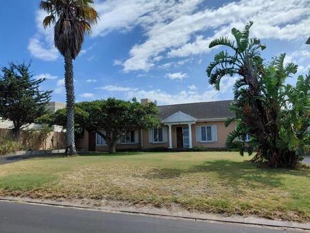 3 Bedroom House in Table View