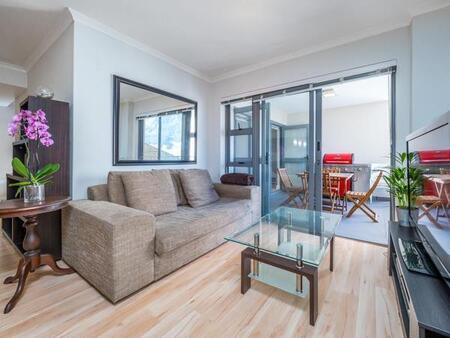 2 Bedroom Apartment in Claremont Upper