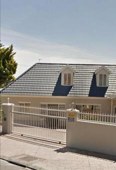 1 Bedroom Apartment in Plattekloof