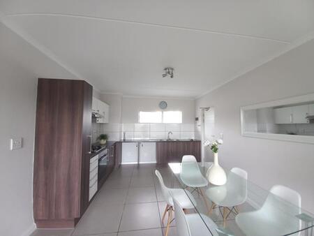 2 Bedroom Apartment in Burgundy Estate