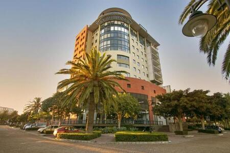 2 Bedroom Apartment in Century City