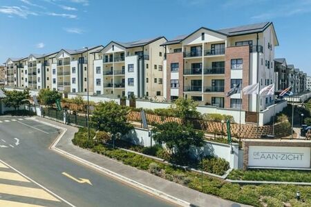 1 Bedroom Apartment in Burgundy Estate