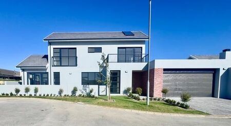 3 Bedroom Townhouse in Graanendal