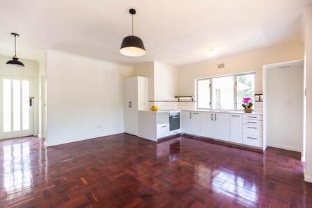 2 Bedroom Apartment in Camps Bay