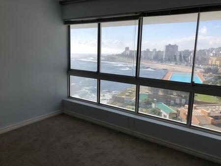 2 Bedroom Apartment in Sea Point