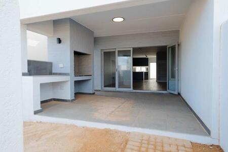 3 Bedroom Townhouse in Stellenbosch Central