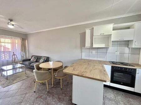 2 Bedroom Apartment in Sonheuwel