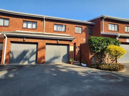 3 Bedroom Duplex in Atholl Heights