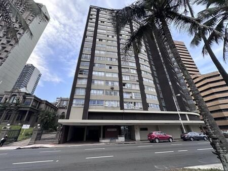 1.5 Bedroom Apartment in Esplanade