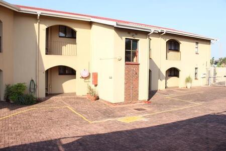 2 Bedroom Apartment in Winklespruit