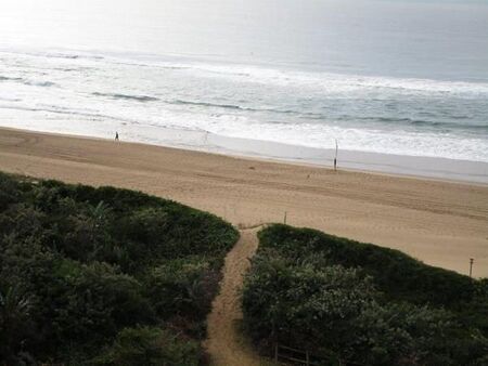 2 Bedroom Apartment in Amanzimtoti