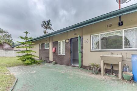 3 Bedroom Townhouse in Amanzimtoti