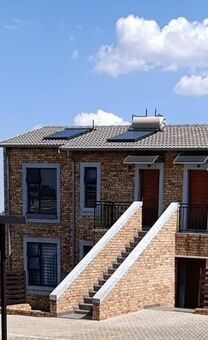 2 Bedroom Townhouse in Grobler Park