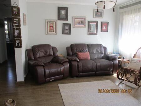 2 Bedroom House in Helderkruin