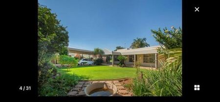 4 Bedroom House in Noordheuwel