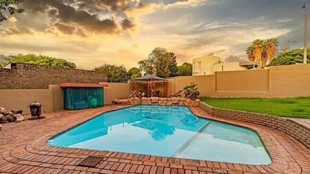 3 Bedroom house to rent in Wilro Park, Roodepoort