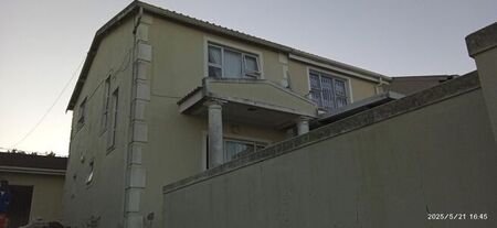 2 Bedroom house to rent in Westcliff, Chatsworth