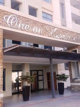 3 Bedroom Apartment in Umhlanga Ridge