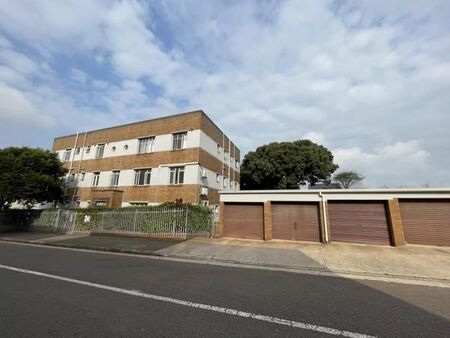 2 Bedroom Apartment in Morningside