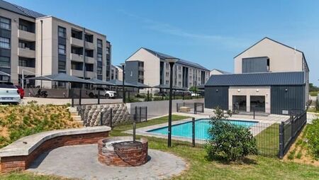 2 Bedroom Apartment in Umbogintwini