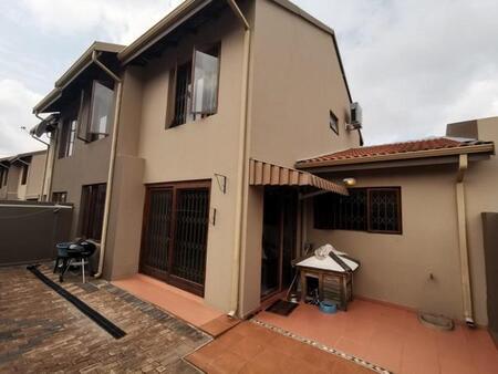 3 Bedroom Townhouse in Radiokop