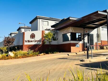 3 Bedroom House in Wilgeheuwel