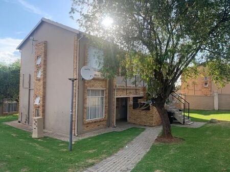 2 Bedroom Apartment in Honeydew