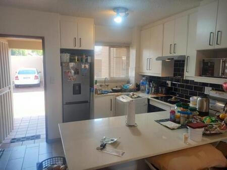 1 Bedroom Apartment in Weltevreden Park