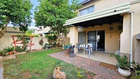 2 Bedroom Townhouse in Willow Park Manor