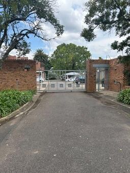 1 Bedroom Apartment in Hatfield