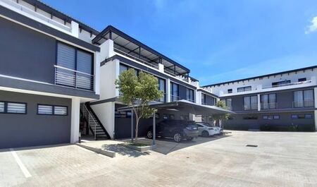 3 Bedroom Duplex in Lynnwood