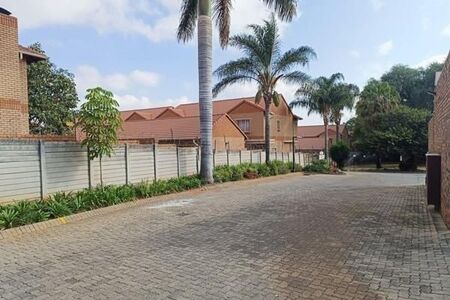 1 Bedroom Apartment in Magalieskruin