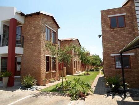 1 Bedroom Apartment in Montana