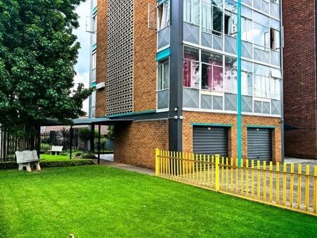 1.5 Bedroom Apartment in Wonderboom South